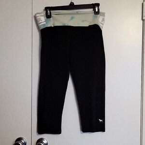 PINK VC CROP YOGA PANTS MED